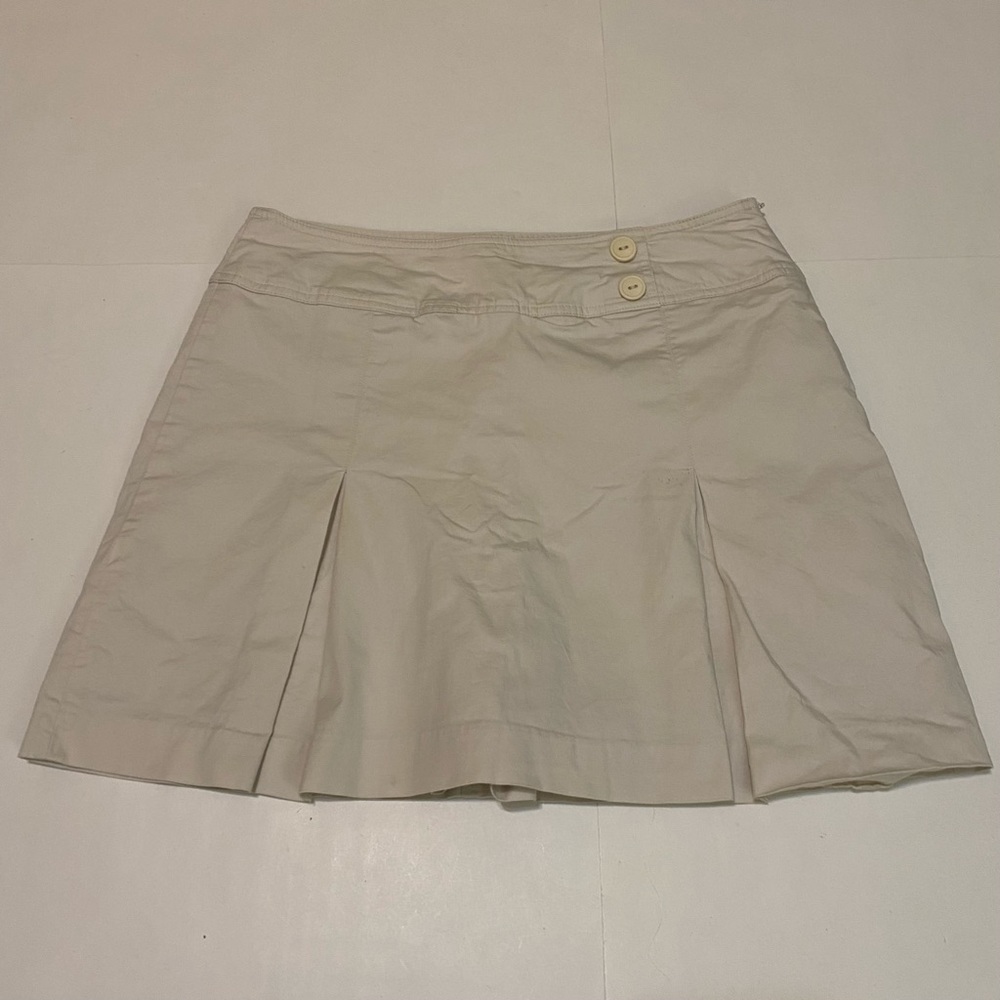 At John’s Bay Khaki Skorts Size 10 View 2
